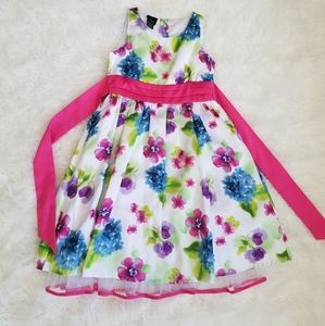 Girls dress